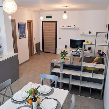 Apartament Submarine N Pool